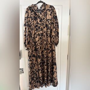 MaxMara Chic Long Sleeve Floral Dress in Black and Brown